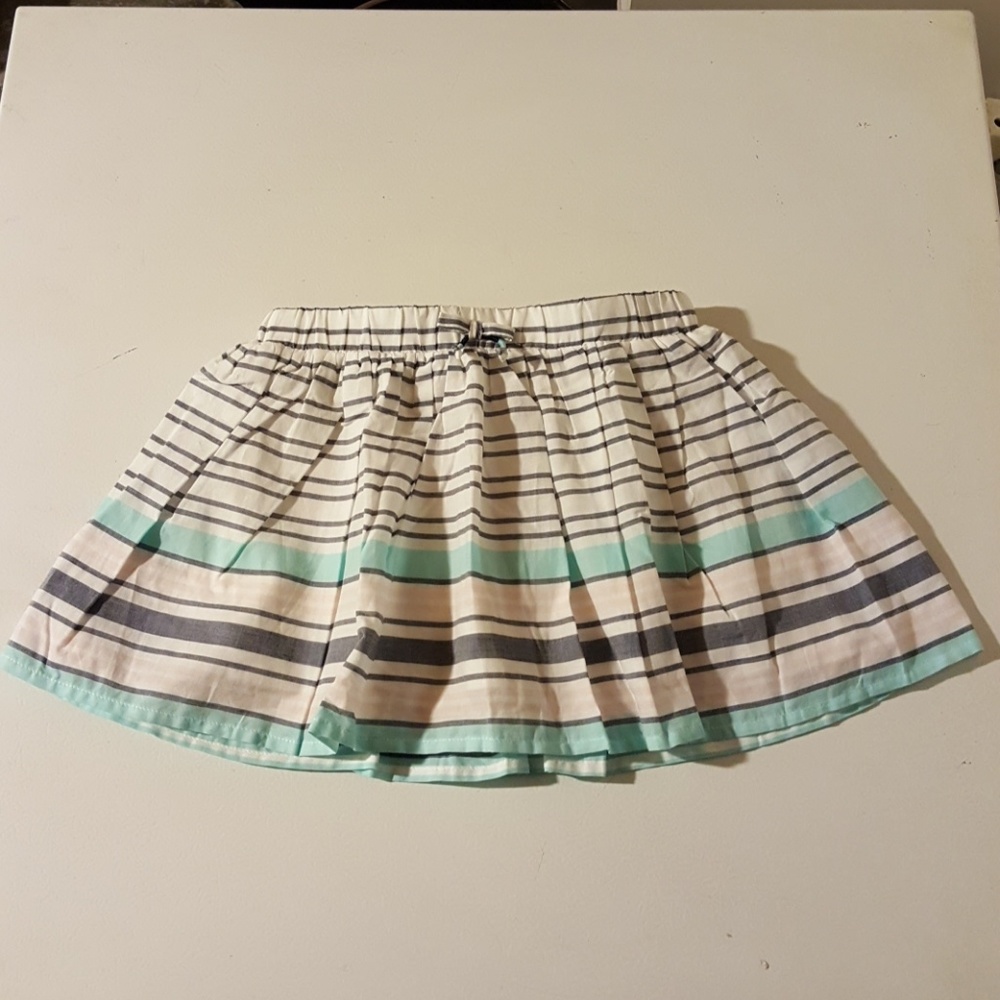 Sonoma Skirt/Skort Girls size 4